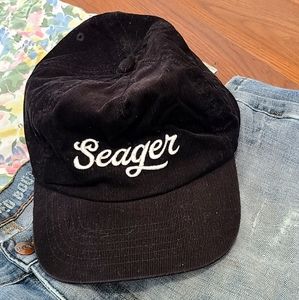 Seager Corduroy Black Hat